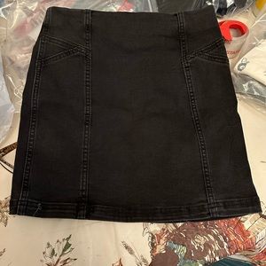 Girls Denim Skirt, Black Wash Size L 10/12
